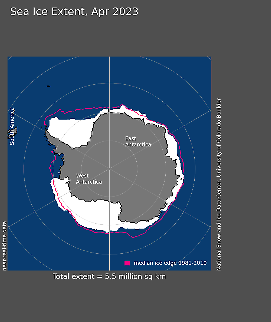 Bilden visar en karta över isutbredningen kring Antarktis i april 2023.