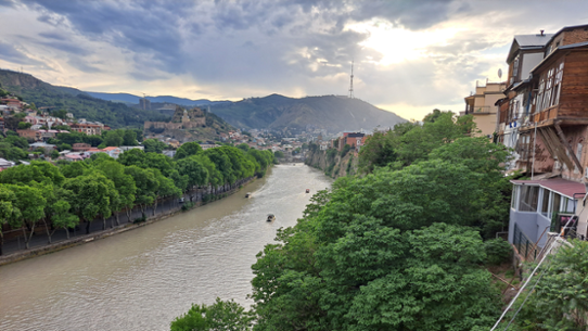 Stad och flod i Georgien