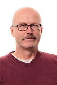 Porträttbild på Ola Pettersson.