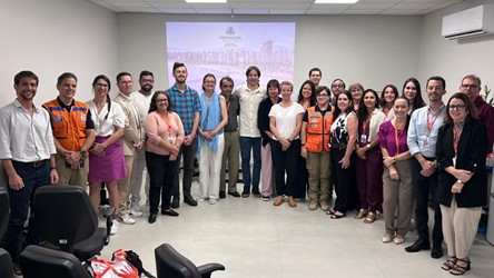 Gruppbild från mötet med flera kommunala avdelningar i Fortaleza, SMHI, IVL och Naturvårdsverket.