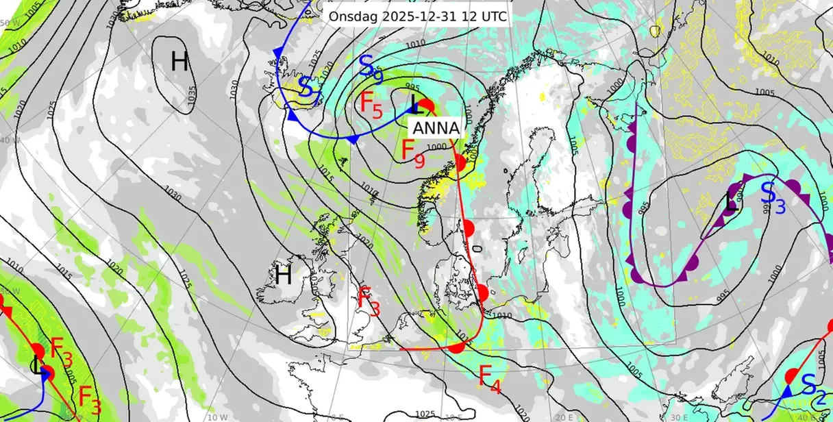 Karta över Europa och Nordatlanten som visar en analys av väderläget den 31 december 2025.