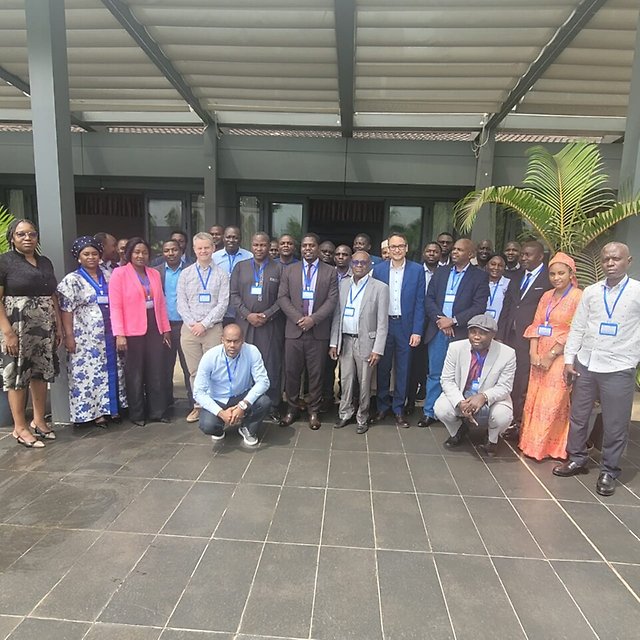 A group photo of the participants in a project workshop. 