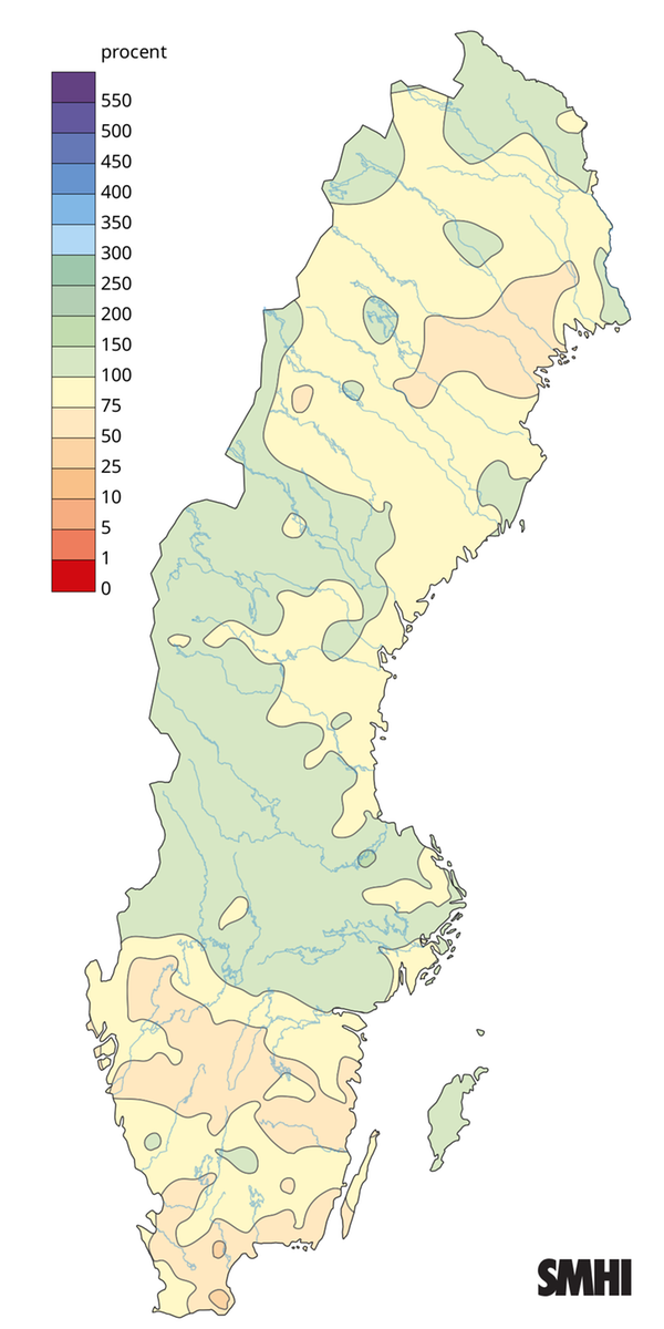 Nederbörden i procent av det normala under sommaren 2025.