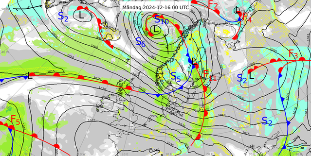 Karta som visar väderläget klockan 01 den 16 december 2024. Strax före klockan 03 kulminerade decembervärmen vid Harstena med som mest 12,1°. Kort efter klockan 03 kulminerade byvinden vid Visingsö i Vättern med som mest 30,9 m/s.
