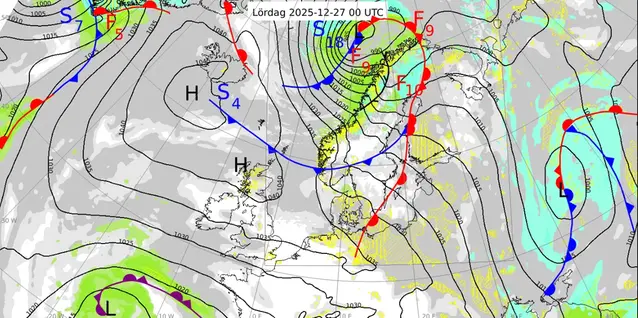 Karta över Europa och Nordatlanten med en analys av väderläget klockan 01 den 27 december 2025.