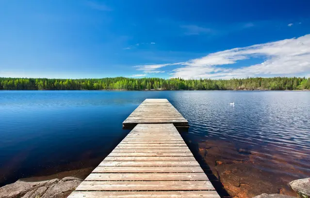 Bild som visar exempel på varierande molnighet.