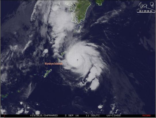 Satellitbild över orkanen Namtheun