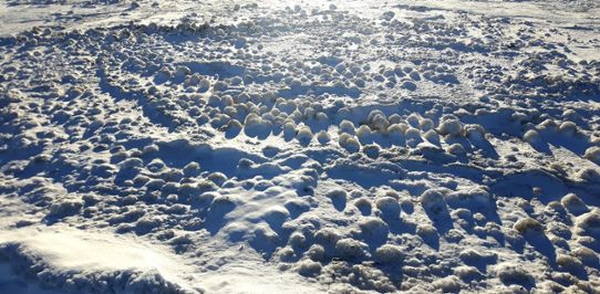 Isbollar i närheten av Ölands södra udde 6 januari 2017.