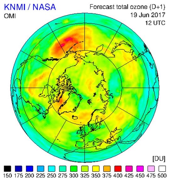 Ozonskiktets tjocklek i Dobsonenheter (DU) kring kl 13 den 19 juni 2017. 