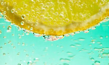 Vatten och citron