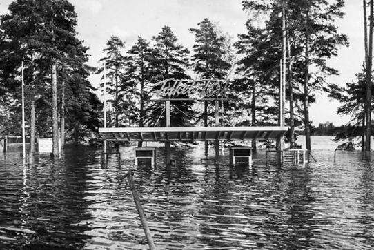 Översvämning över Långnäsparken i Bollnäs