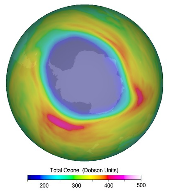 Mängden totalozon över södra halvklotet den 6 oktober 2020. Lila området visar ozonhålet över Antarktis. 