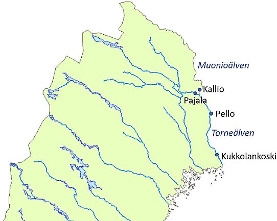 Stationerna Pajala och Kallio ligger nära varandra i varsin älvgren precis innan sammanflödet. Pello  och Kukkolankoski ligger nedströms iTorneälven.
