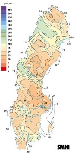 Sverigekarta som visar nederbördens avvikelse från det normala under juni 2023