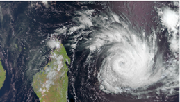 Den tropiska cyklonen Giovanna närmar sig Madagaskar den 12 februari 2012.