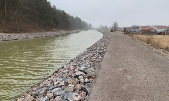 Erosionsskydd längs Göta kanal