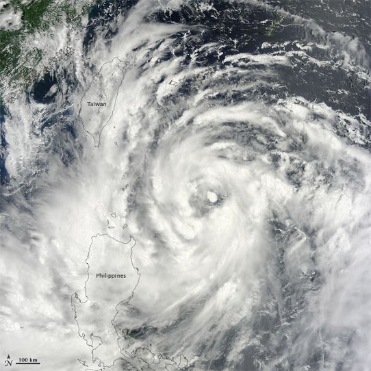 Tyfonen Saola den 30 juli. 